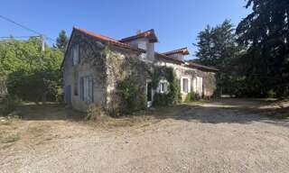 Maison 6 Pièces 157 m² à vendre à Saint-Martial-de-Valette (24300)