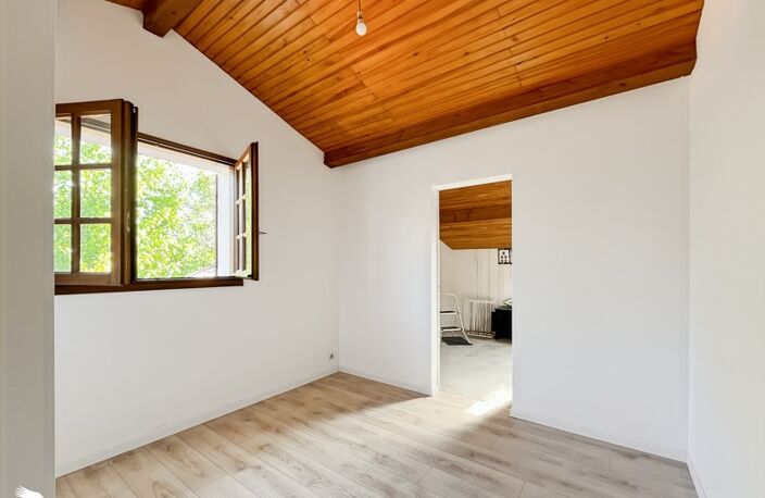 Maison de ville de 5 pièces principales — photo 2
