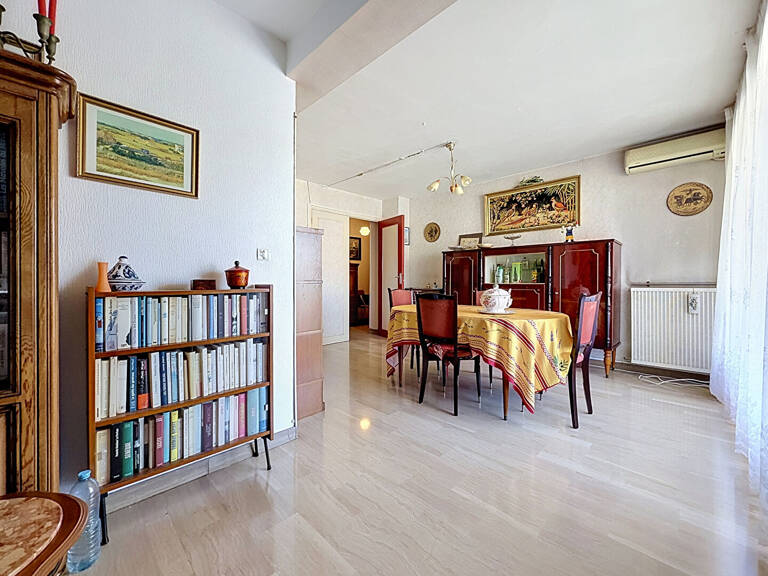 Appartement Marseille  T3/4  avec balcon Chartreux — photo 1