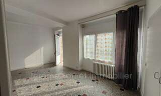 Immeuble  120 m² à vendre à Montaignac-sur-Doustre (19300)
