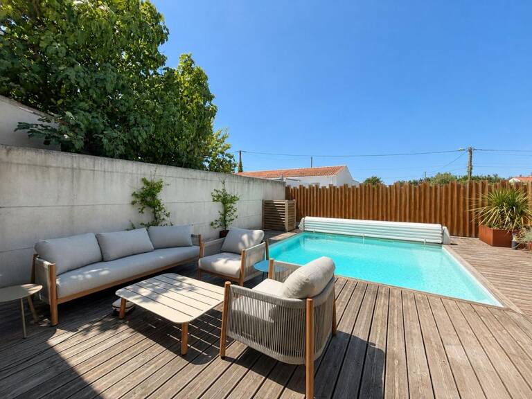 Maison entièrement rénovée - 5 chambres avec piscine et terrasses — photo 1