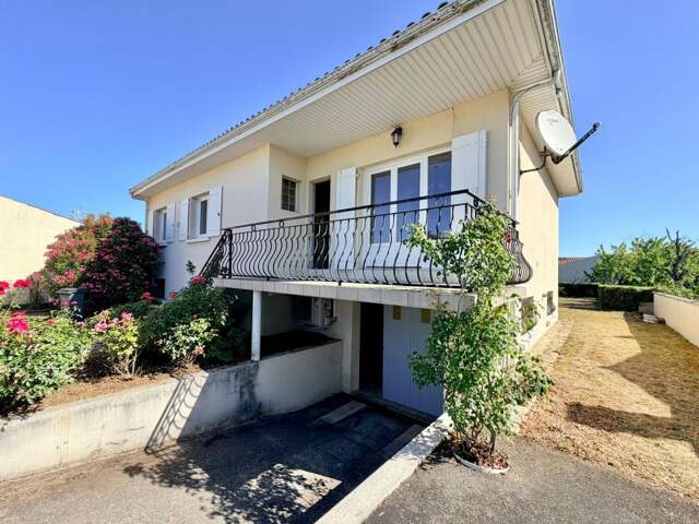 Maison À Vendre — photo du bien
