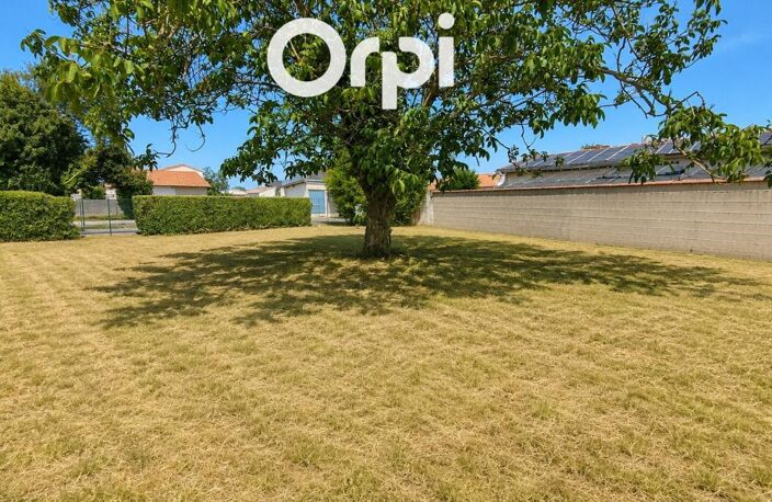 Terrain à bâtir de 633 m² – Les Mathes, à seulement 4 km des plages de La Palmyre — photo 2