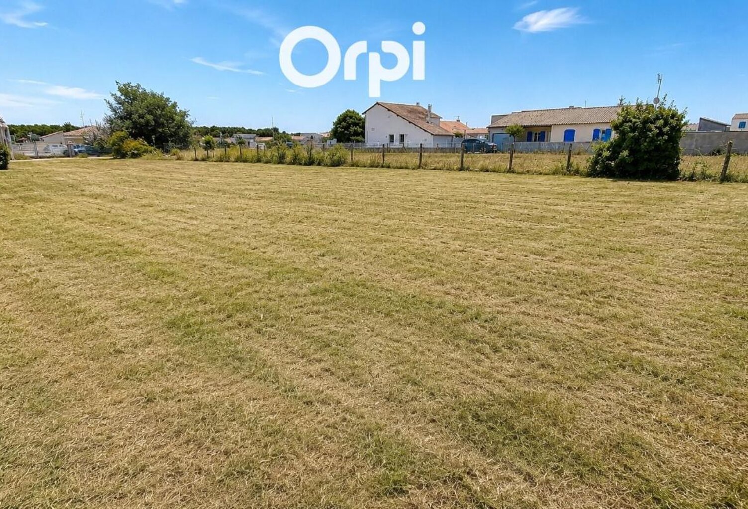 Terrain à bâtir de 640 m² – Les Mathes, à seulement 4 km des plages de La Palmyre — photo 1