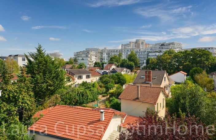 CHATILLON T6 ANDRE MALRAUX - 7 MIN METRO L13 - 4P DERNIER ETAGE - CALME - VUE DEGAGEE - 79,40 M² CARREZ - 82,3 M² AU SOL - 5 MIN CENTRE VILLE - RESIDENCE DE STANDING - ASCENSEUR - CAVE- DOUBLE PARKING — photo 4