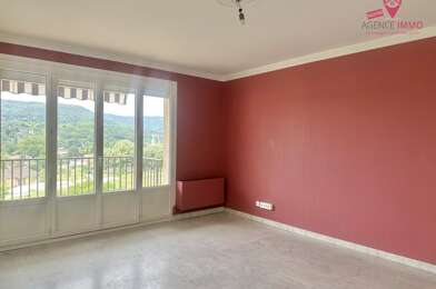 Appartement 4 pièces 1100 €