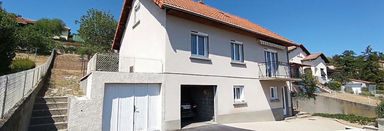 Maison 8 Pièces 160 m² à vendre à Orbeil (63500)