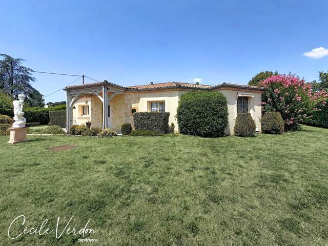 Plain-pied 145 m2, 4 chambres sur 2319 m2 de terrain à vendre 6 pièces BERGERAC (24) — photo du bien