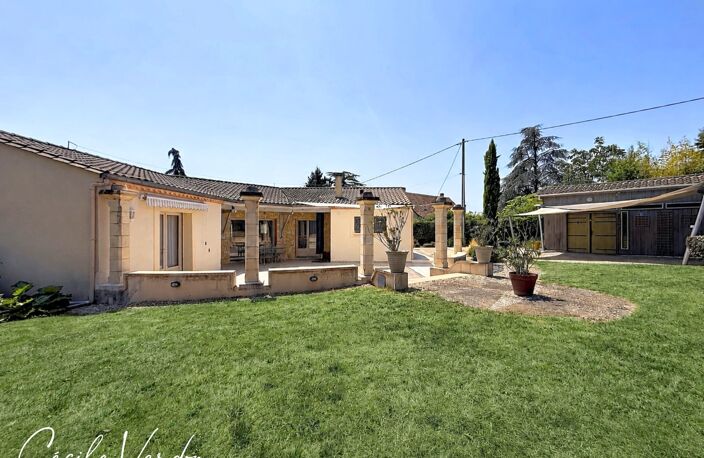 Plain-pied 145 m2, 4 chambres sur 2319 m2 de terrain à vendre 6 pièces BERGERAC (24) — photo 2