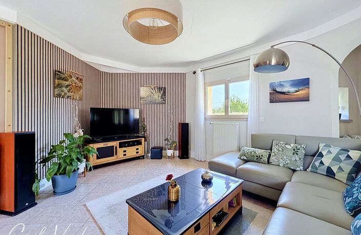 Plain-pied 145 m2, 4 chambres sur 2319 m2 de terrain à vendre 6 pièces BERGERAC (24) — photo 5