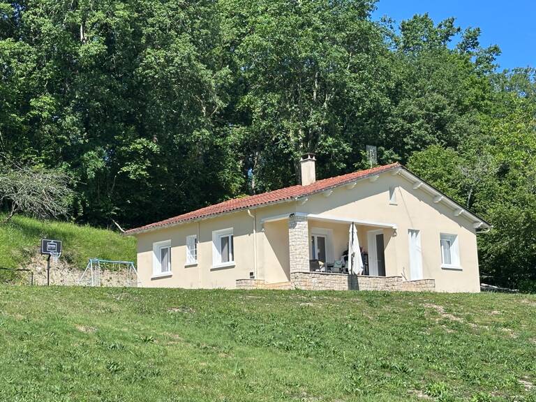 Maison avec vue panoramique sur la campagne – Un véritable havre de paix aux portes de BERGERAC (24) — photo 1