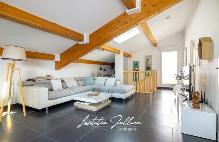 En Exclusivité par Laëtitia JULLIEN – Marseille 12ème – Les Caillols – Duplex T4 de 94 m² avec deux terrasses, résidence récente — photo 3