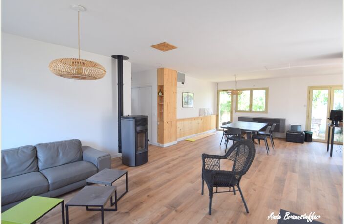 Maison à louer 6 pièces LA ROCHELLE (17), 4 chambres en centre ville — photo 3