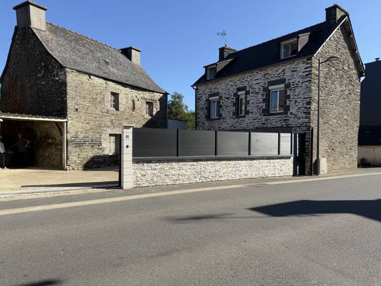 Maison rénovée avec seconde bâtisse à fort potentiel – Plussulien (22320) — photo 1