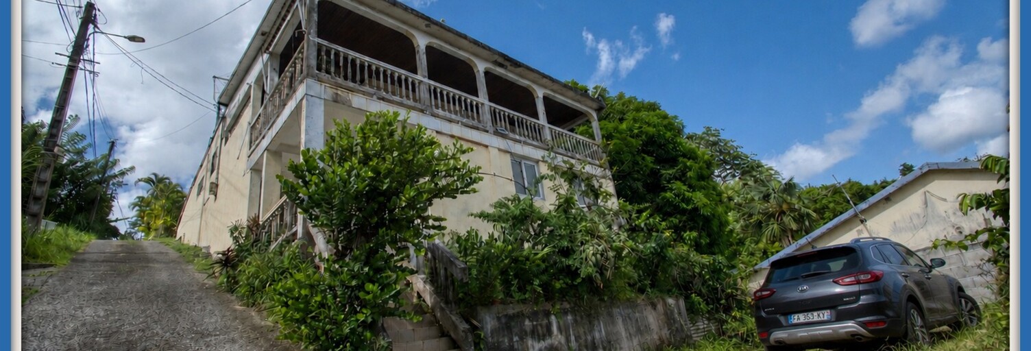 Maison 7 Pièces 139 m² à vendre à Ducos (97224)