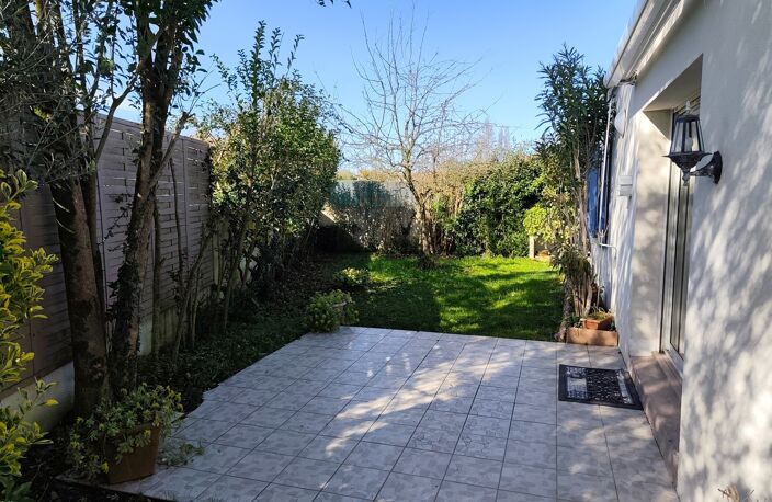 Maison à vendre 3 pièces MARENNES (17) — photo 2