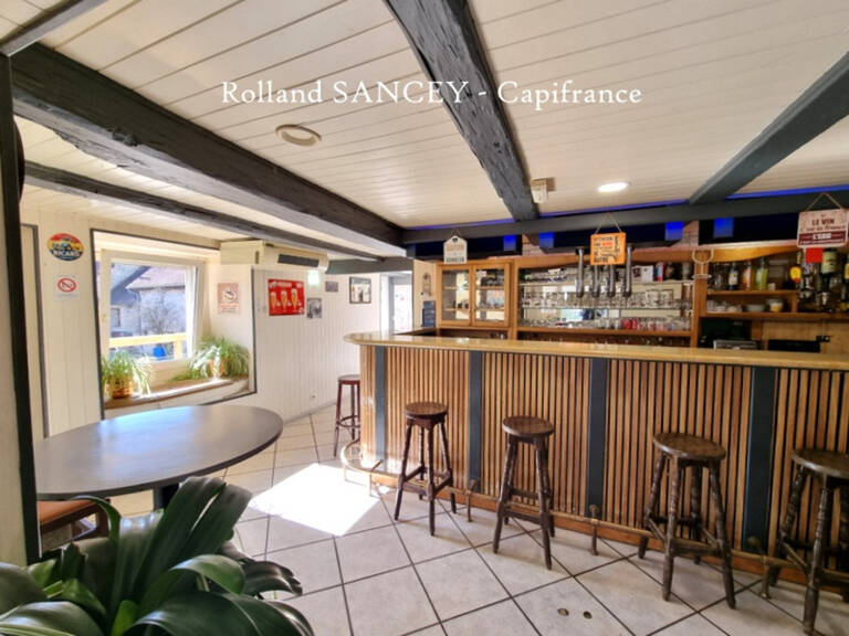 Maison avec commerce à vendre 10 pièces MONTECHEROUX (25) — photo 1