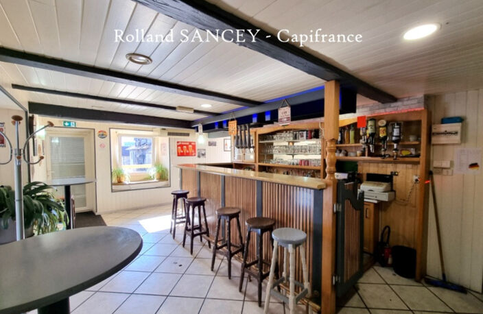 Maison avec commerce à vendre 10 pièces MONTECHEROUX (25) — photo 2