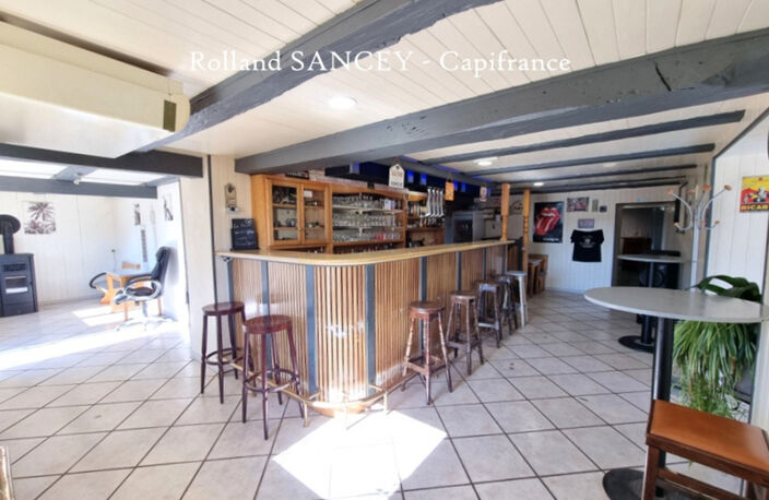 Maison avec commerce à vendre 10 pièces MONTECHEROUX (25) — photo 3