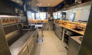 Commerce  120 m² à vendre à Saint-Laurent-du-Var (06700)