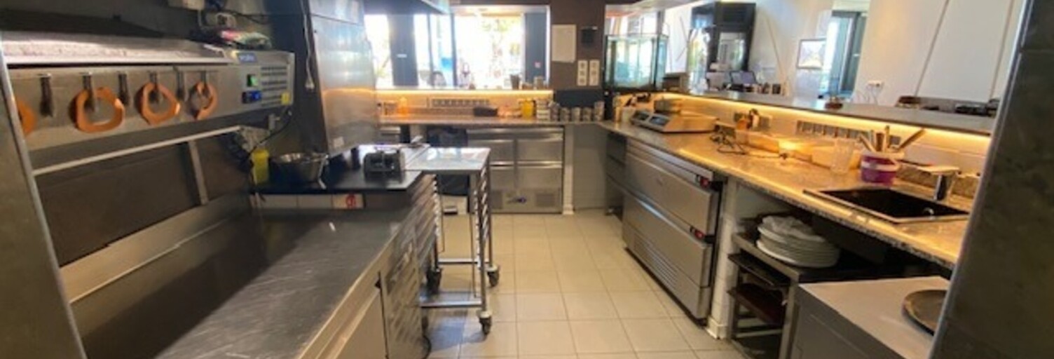 Commerce  120 m² à vendre à Saint-Laurent-du-Var (06700)