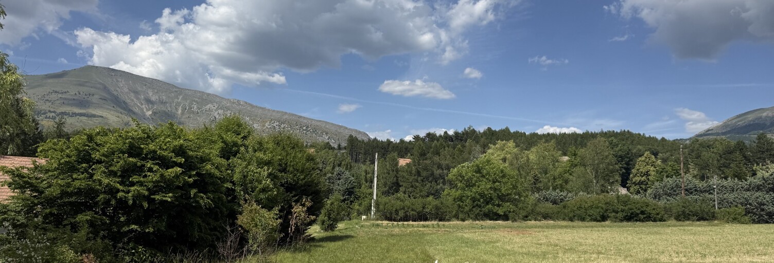 Terrain  1300 m² à vendre à La Roche-des-Arnauds (05400)