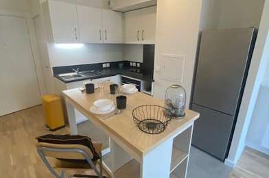 Appartement 1 pièces 700 €