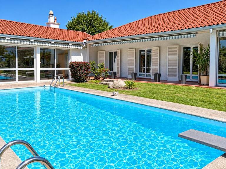 PAU TRESPOEY Maison familiale 260 m², piscine et jardin à vendre — photo 1