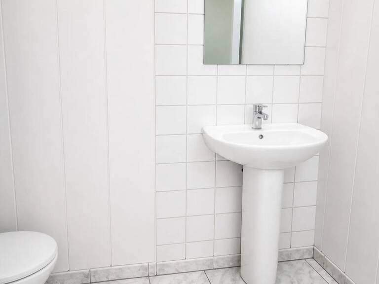 Immeuble de Rapport de 150m2 loué - 7 pièces à Douai — photo 1