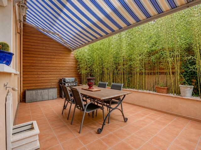 Maison de 5/6 pièces de 85 m² à Villeurbanne avec Garage et Cour — photo du bien