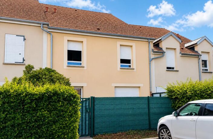 Appartement duplex de 3 pièces de 70 m² à Montereau — photo 2