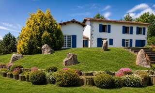 Maison 6 Pièces 300 m² à vendre à Villars (24530)