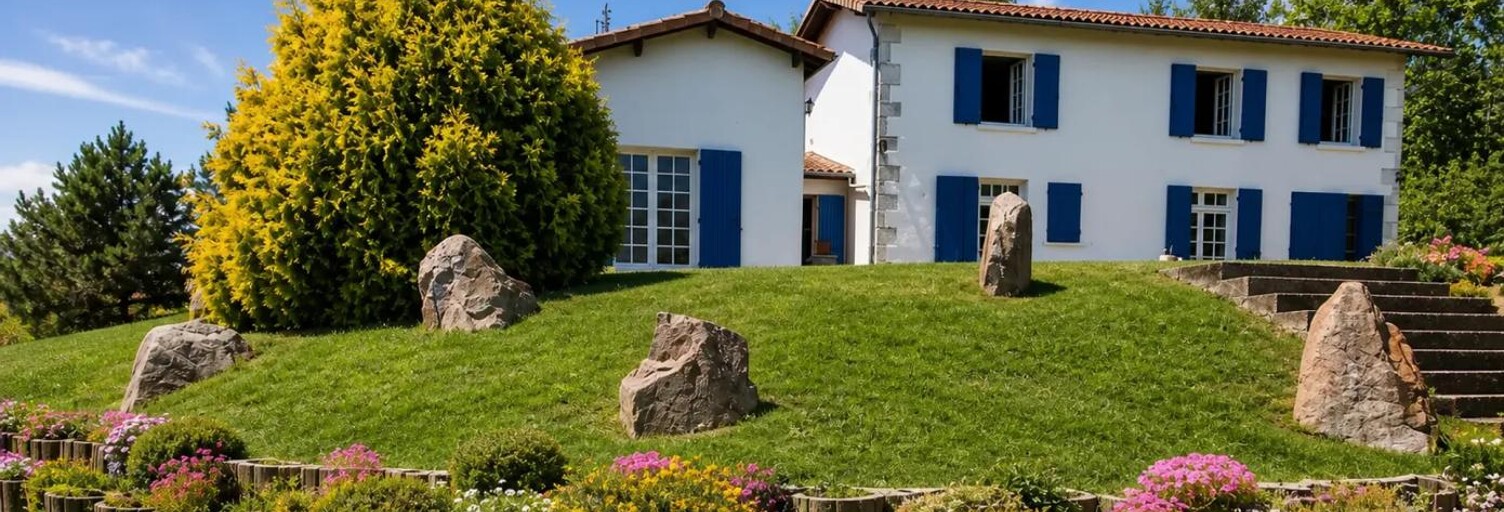 Maison 6 Pièces 300 m² à vendre à Villars (24530)