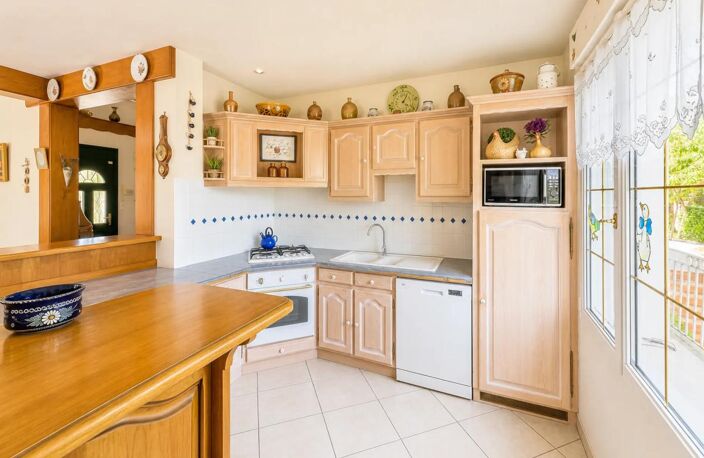 Maison de 7 pièces de 176 m² à Nouans-les-Fontaines — photo 5