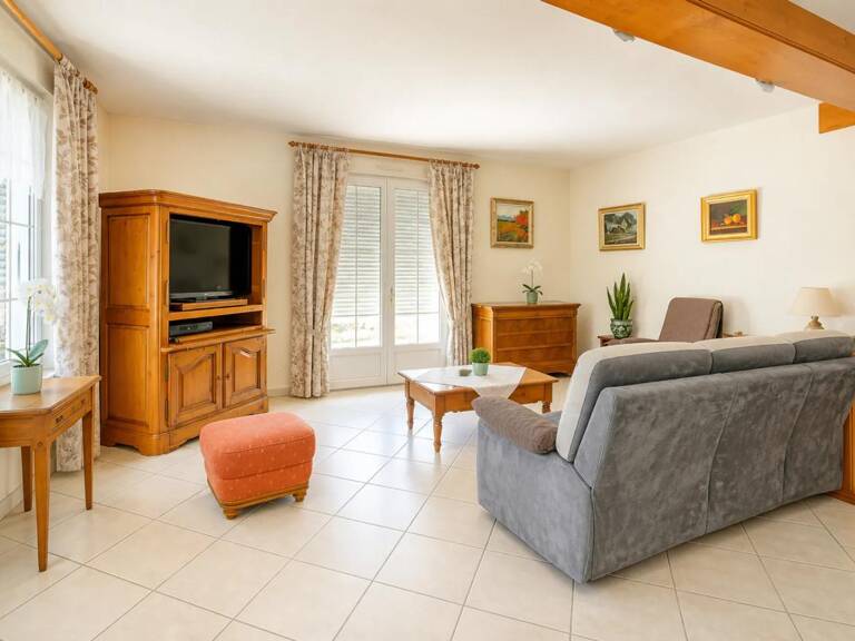 Maison de 7 pièces de 176 m² à Nouans-les-Fontaines — photo 1