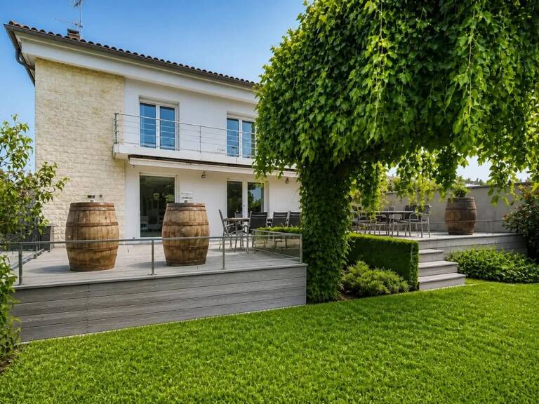 Maison de 7 pièces de 269 m² à Toulouse — photo 1