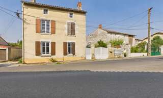 Maison 4 Pièces 100 m² à vendre à Chef-Boutonne (79110)