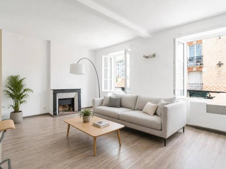 Grand studio de 25 m² à Paris — photo 1