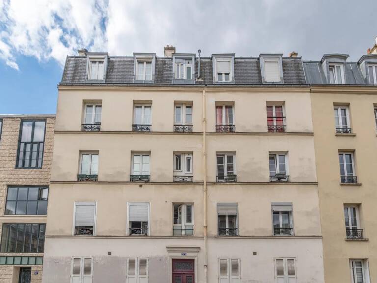 Grand studio de 25 m² à Paris — photo 1