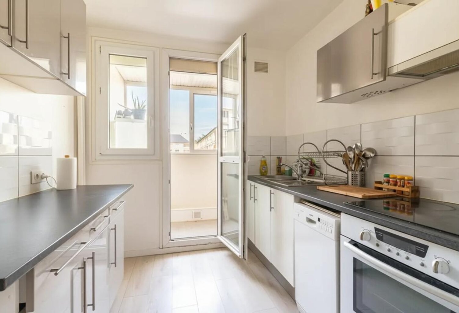 Appartement 3 pièces de 66 m² situé à Draveil — photo 1