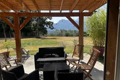 Maison 5 pièces 735000 €