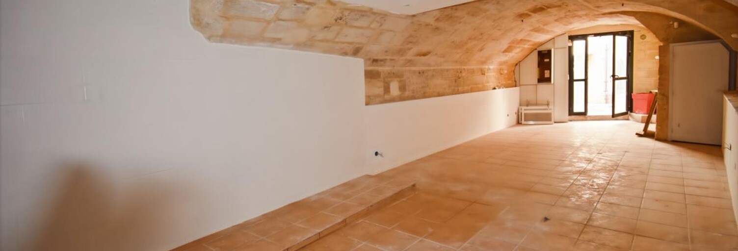 Commerce  55 m² à vendre à Uzès (30700)