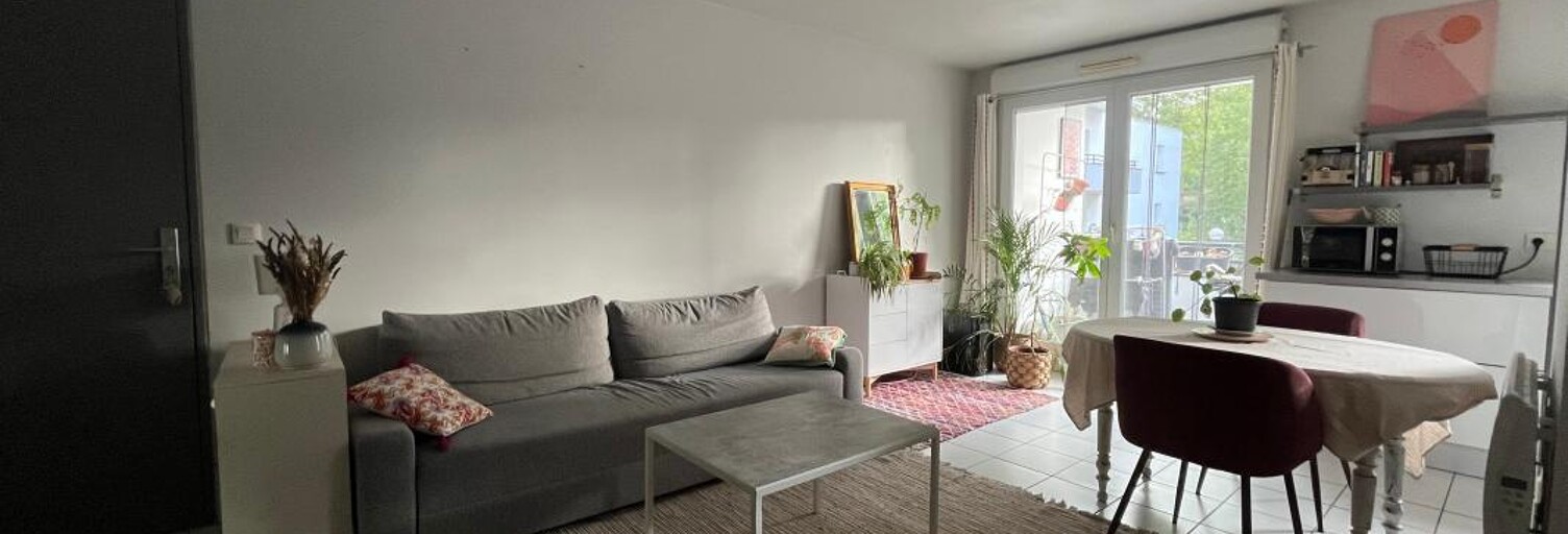 Appartement 2 Pièces 45 m² à louer à Bordeaux (33300)