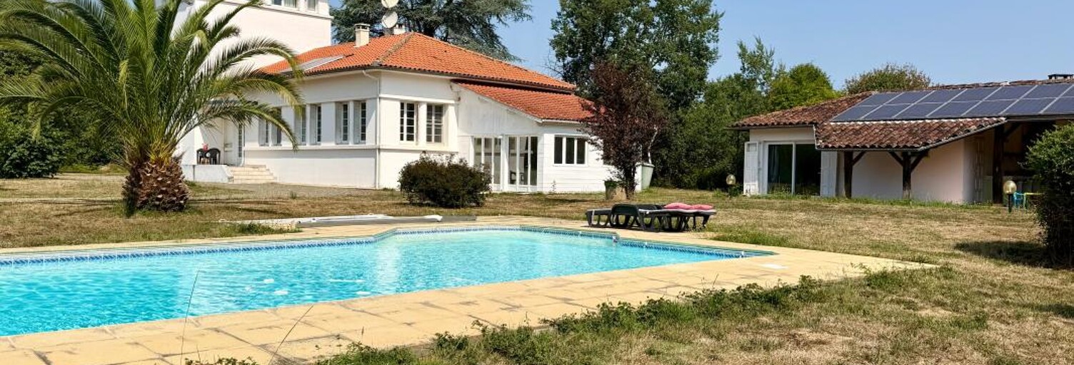 Maison 9 Pièces 300 m² à vendre à Verlus (32400)