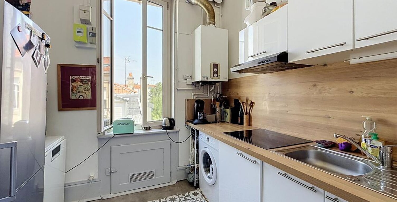 Appartement À Louer — photo 1