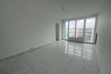 Appartement 3 pièces 700 €