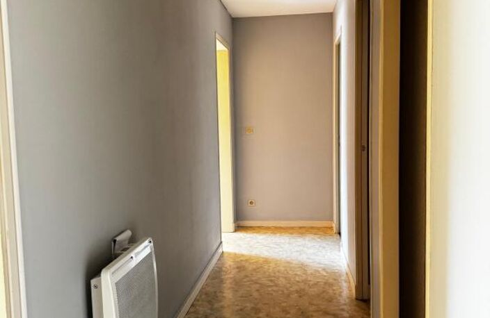 Appartement À Louer Aussillon — photo 5