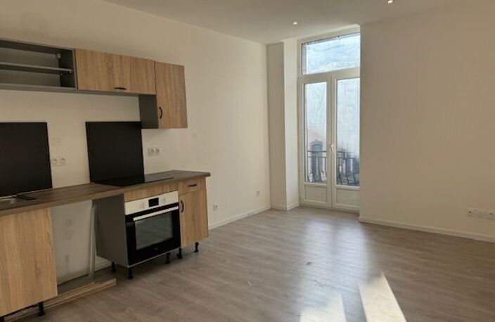 Appartement À Louer à Mazamet — photo 2