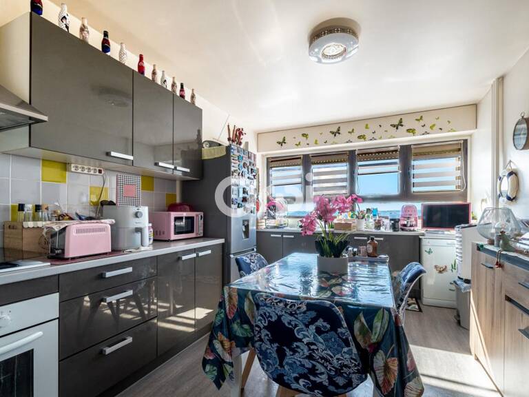 Appartement À Vendre - INVESTISSEMENT LOCATIF - LOCATAIRE EN PLACE — photo 1