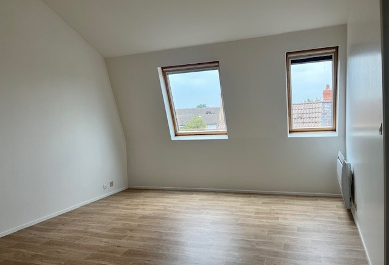 Leasing Appartement 3  pièces 61 m² La Châtre — photo 1